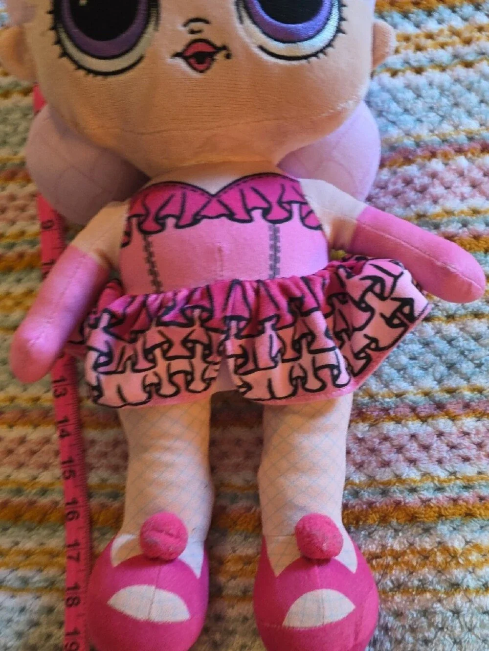 L.O.L. Surprise! Plush Doll Showbaby - Light Pink & Hot Pink.